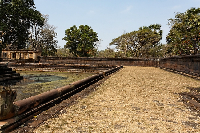 12-Prasat Muang Tam-037